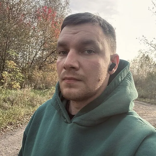 Максим